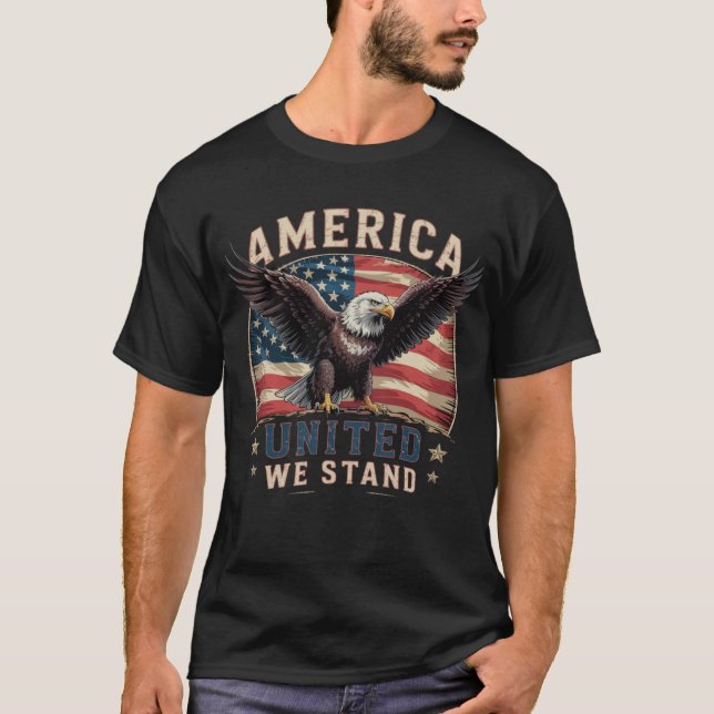 Vacker Patriotisk Enade Vi Står Rustik USA T Shirt (Framsida)