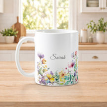 Vacker personlig kopp med vattenfärg blommor