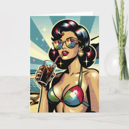 Vacker pinup-kvinna med en Cola på stranden Kort