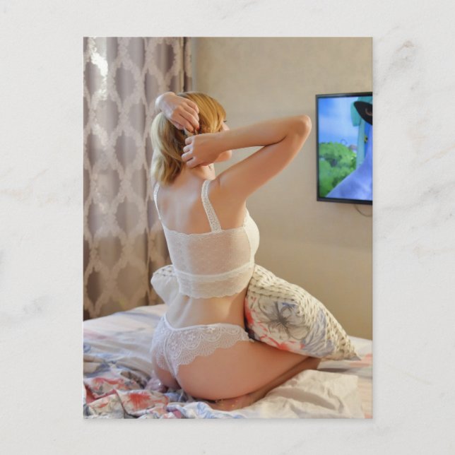 ●Vacker pinuppflicka ● Fotopostkort ●  Vykort (Framsida)