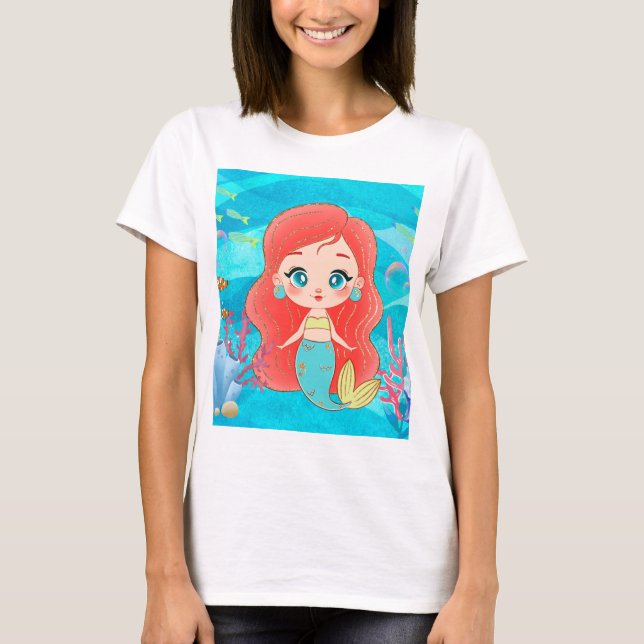 Vacker RED HAIR-sjöjungfru som leker i havet T Shirt (Framsida)
