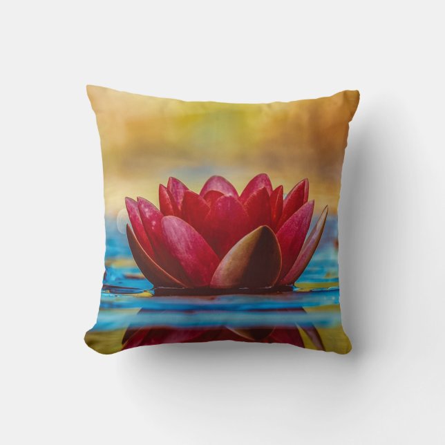 Vacker röd lotus, Zen  Kudde (Framsida)