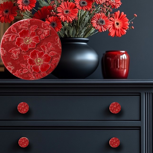 Vacker rödbetsad blomsterrelief knopp (Skapare uppladdad)