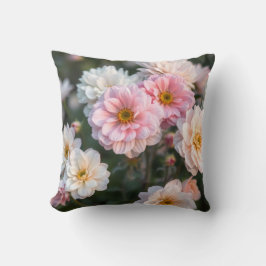 Vacker rosa blommig kudde
