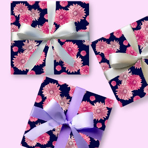 Vacker rosa Gerbera Daisy-blomma Presentpapper