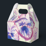 Vacker rosa pensé blomsterbröllopstårtfavoritbox presentaskar<br><div class="desc">Vackra rosa pensé Blomstermönster Bröllopstårtfavoritboxar,  Helt anpassningsbara. Designad utifrån en av mina akvarellmålningar.</div>