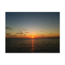 vacker sjösolnedgång gult orange röd