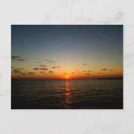 vacker sjösolnedgång gult orange röd vykort