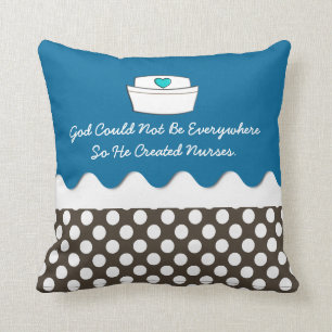 Vacker sjuksköterska Pillow Kudde