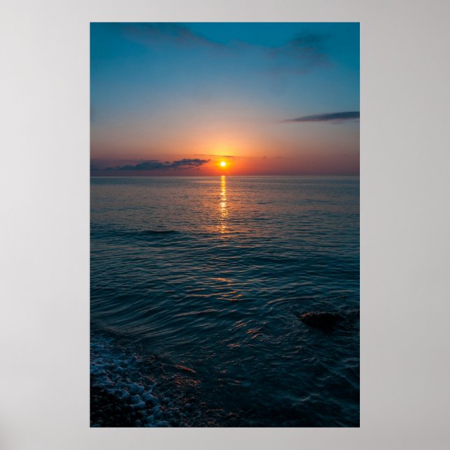 Vacker solnedgång till havs. Batumi Georgia Poster (Framsidan)