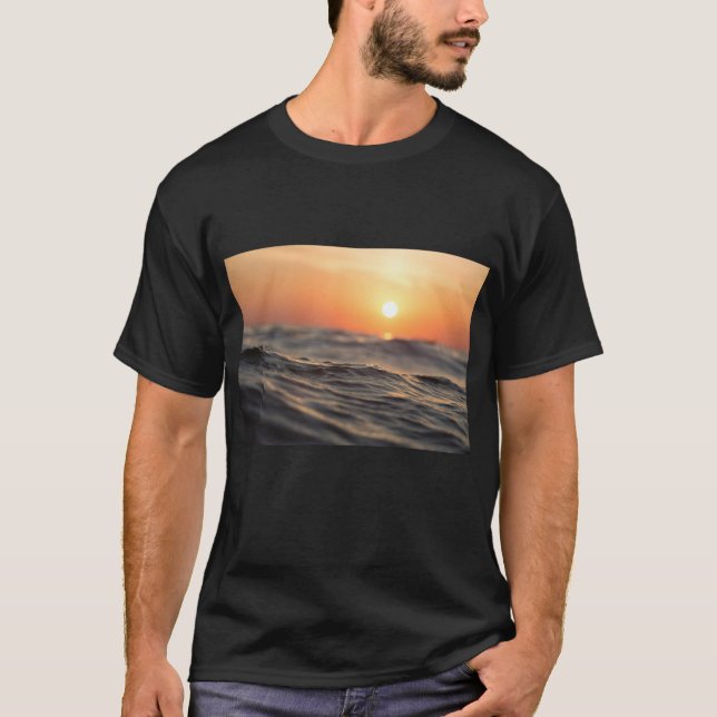 Vacker Sunset Scenery T Shirt (Framsida)