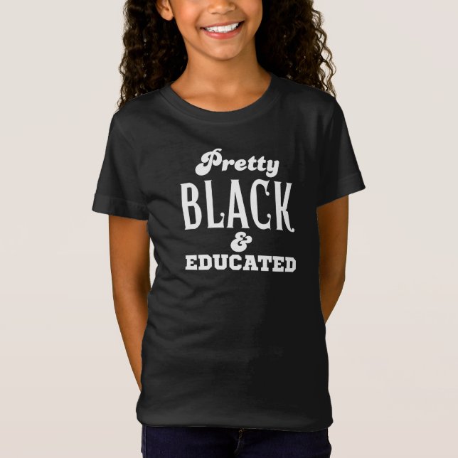 Vacker svart & utbildad t shirt (Framsida)