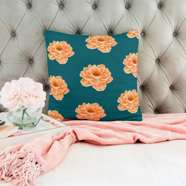 Vacker teal levande blommig kudde med drag av pers (Skapare uppladdad)