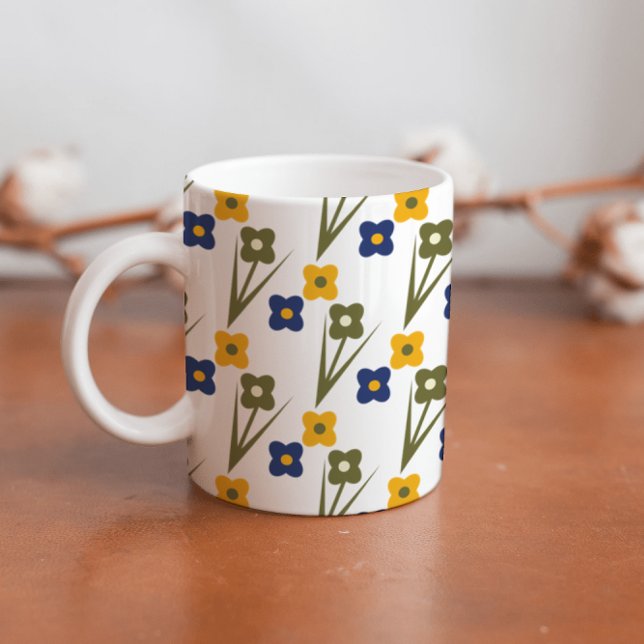 Vacker vårblomma kaffemugg (Skapare uppladdad)