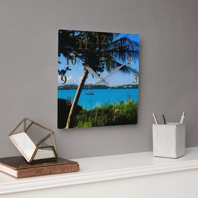 Vackert Bermuda Beach Boats Wall Clock Fyrkantig Klocka (Kontor)