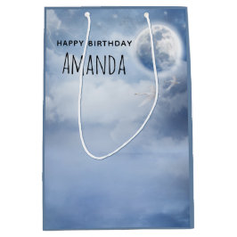 Vackert Blå himmel med flygande Svanar födelsedag