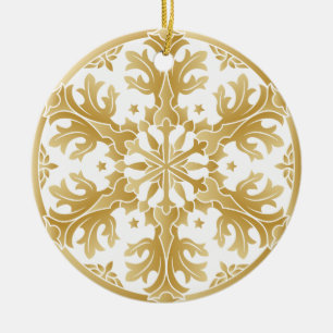 Vackert Golden Snowflake Circle Ornament