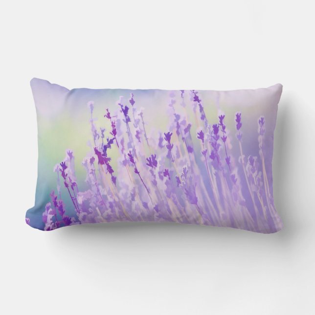Vackert Lavender Flower Fält eller Lila av ängar Lumbarkudde (Framsida)