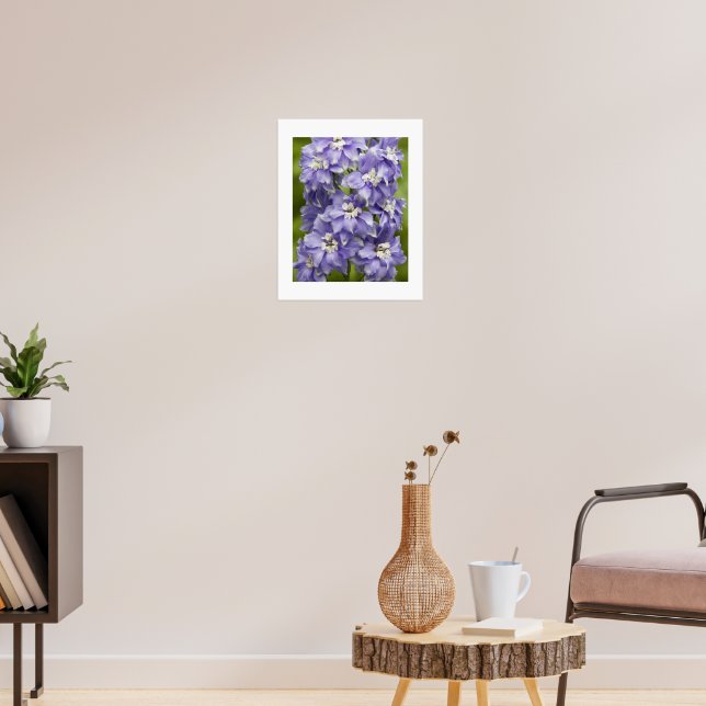 Vackert lila Delphinium blomfotografi Poster (Vardagsrum 3)