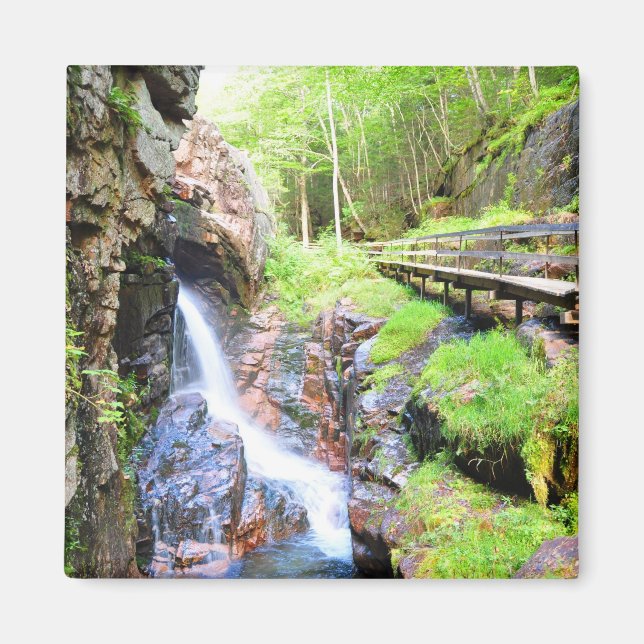 Vackert naturvattenfallsområde NH Magnet (Framsidan)