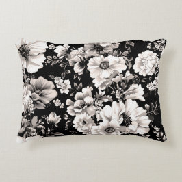 Vackert svart och lätt sepia-blommigt prydnadskudde