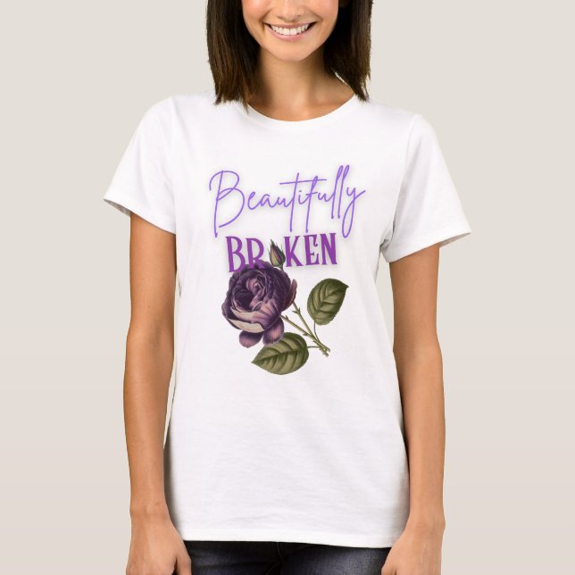 Vackert trasig t shirt (Framsida)