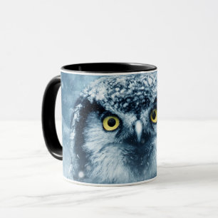 Vackert Uggla i snö Mugg