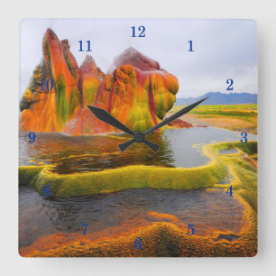 Vackert vägglås utomhus fyrkantig klocka