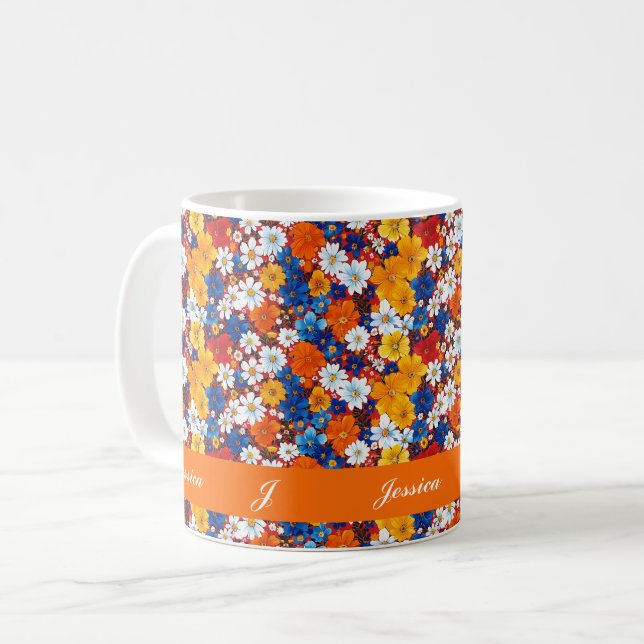 Vackert vårfärgat blommigt flickaktigt vildblomste kaffemugg (Framsida vänster)