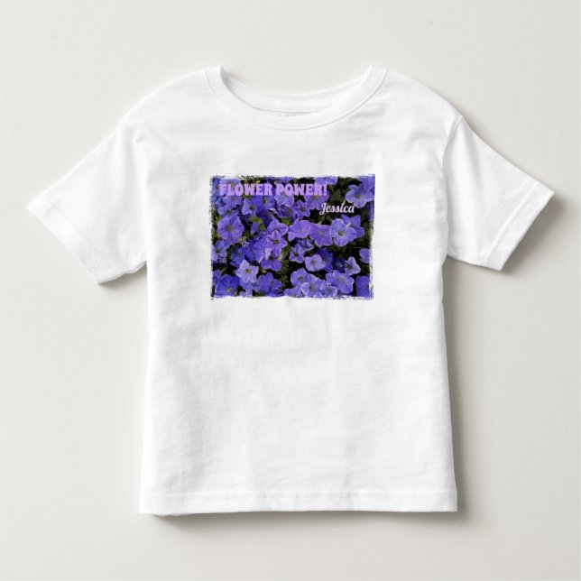 Vackra Blå Violetta Petunior Blommornas Kraft T Shirt (Framsida)