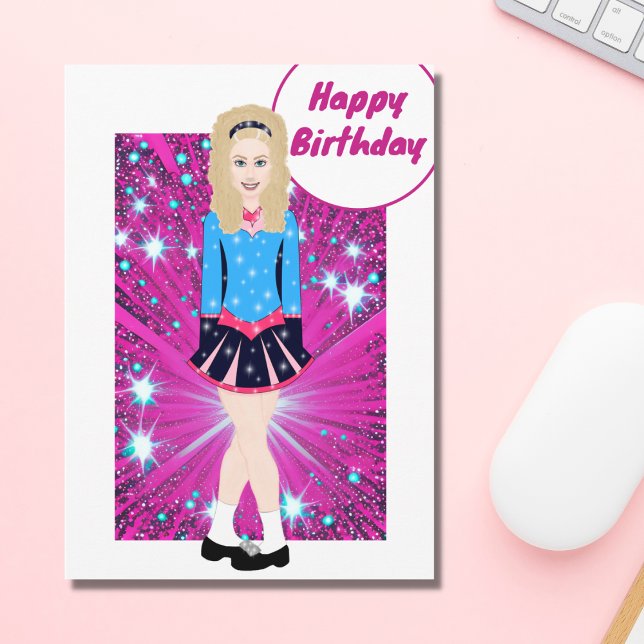 Vackra Blond Irish Dancer, Rosa, Blue Birthday Kort (Skapare uppladdad)