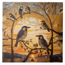 Vackra fåglar vid soluppgången