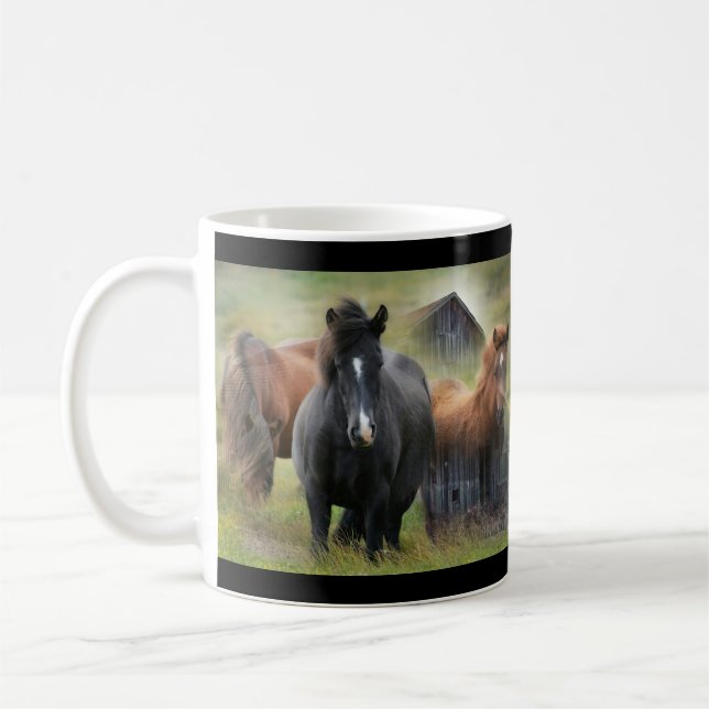 Vackra hästar och rustik ladugård kaffemugg (Vänster)