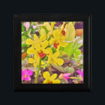 Vackra höstorkidéer i Gult Minnesask<br><div class="desc">Vackra Gulter orchider underbara gult eller Blommar Blommor. Foto av Sandy Closs Underbar för alla säsonger vår sommar och fall. tropiska,  moderna,  fall,  blommor,  blommor,  blommigt,  vår,  orkidé,  trädgård,  bröllop,  bröllop, </div>