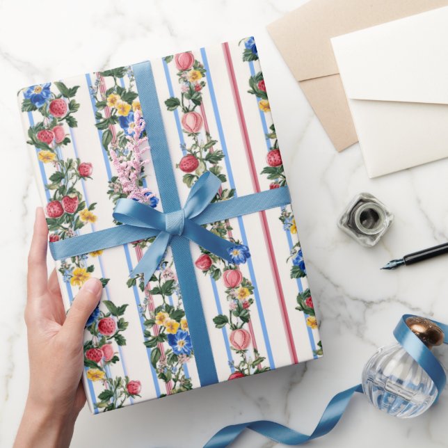 Vackra jordgubbar och Blommigt Möhippa Presentpapper (Gifting)