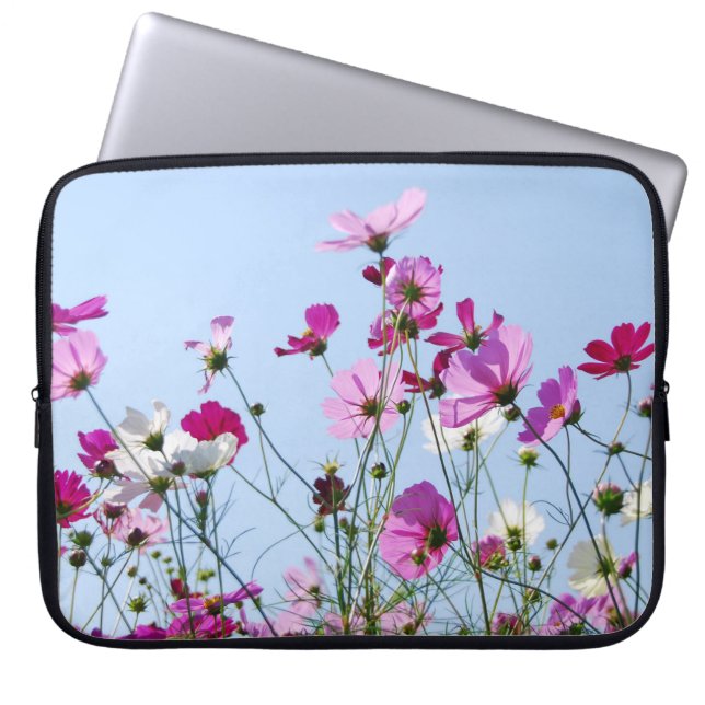 Vackra lila vilda blommor äng foto laptop fodral (Framsidan)