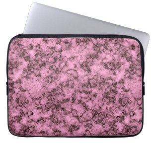 Vackra mörkar av skarpa marmor från rosa laptop fodral
