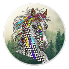 Vackra och färglösa horn, knacka och dra knopp