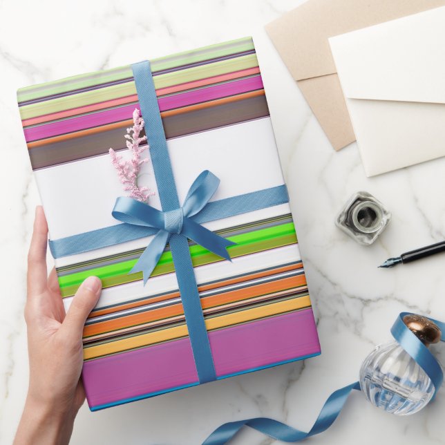 VACKRA RANDIGA MÖNSTER PRESENTPAPPER (Gifting)