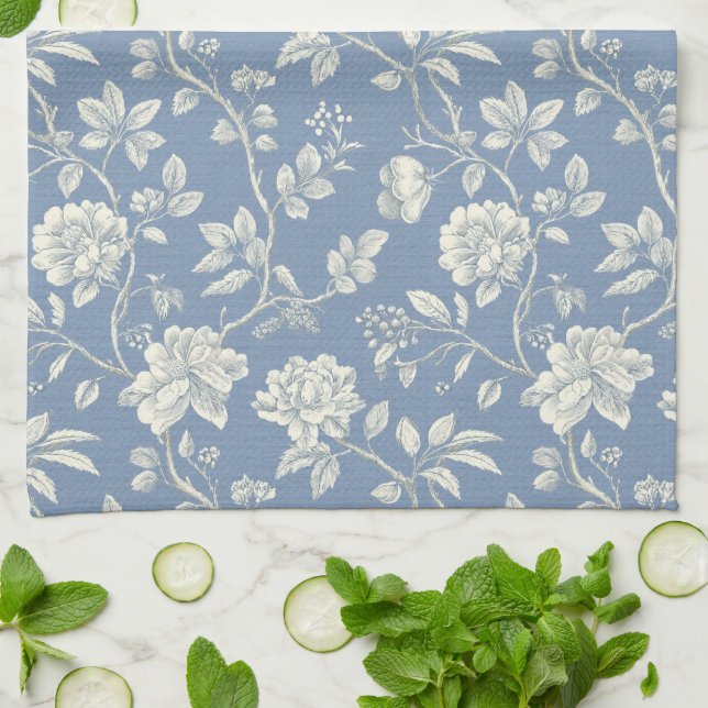 Vackra Romantiska Blå Krämfärgade Blommor   Kökshandduk (Vikta)