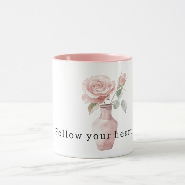 Vackra rosa rosor i vas mugg (Center)