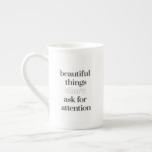 Vackra Saker Specialmugg Benporslin Mugg (Vänster)