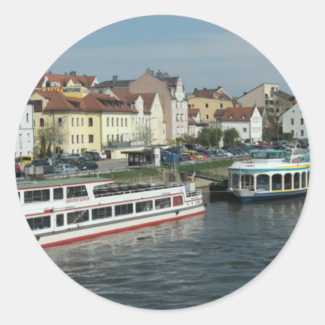 Vackra staden Regensburg Runt Klistermärke (Framsida)