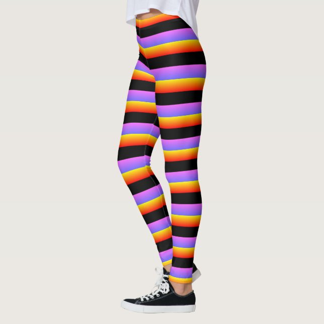 Vackra svarta orangefärgade violetta ränder leggings (Vänster)