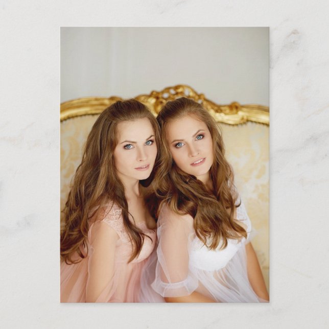 Vackra Twillingar i Nighties Vykort (Framsida)