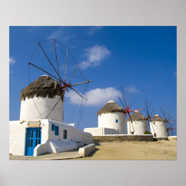 Vackra vindkraftverk på ön Mykonos. Poster (Framsidan)