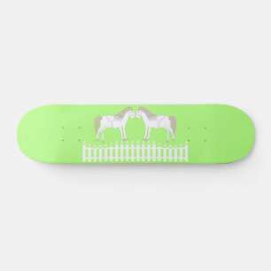 Vackra vita bröllopshästar mini skateboard bräda 18,5 cm