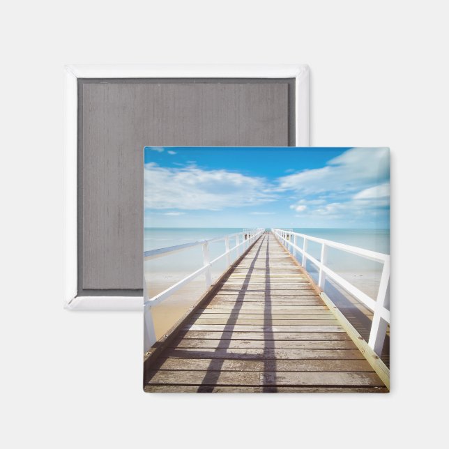 Vackra Wood Pier, Dock, Beach, Ocean Blå himmel Magnet (Front/Back)