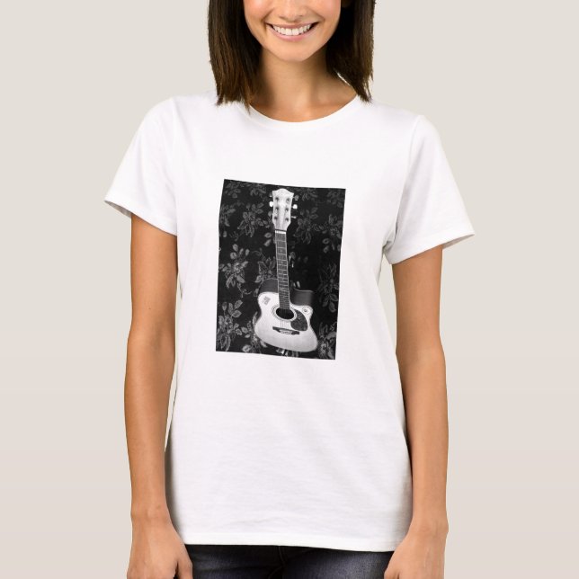 Vackrik, guitar African Grayscale Motif Ar Tee Shirt (Framsida)