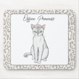 Vackvit katt med Princess Krona Mousepad Musmatta